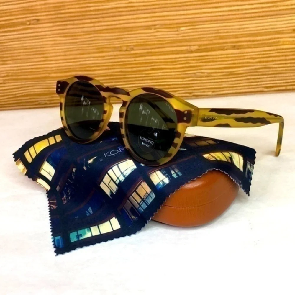 KOMONO Clement Safari Sunglasses NEW round yellow brown zebra print